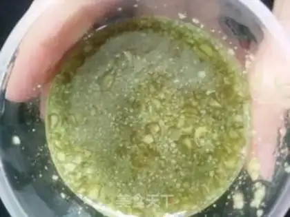Make Jell-O green apples step 4