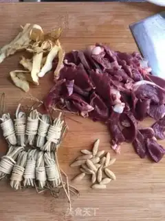 Make Light-chip pig heart soup step 0
