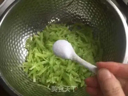 Make Twirl step 2