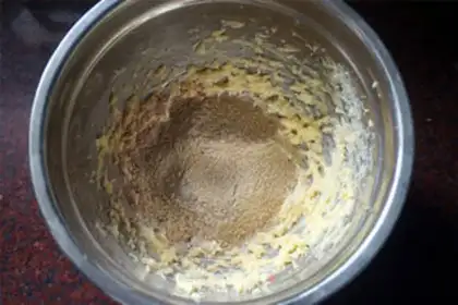 Make Linz Crackers step 1