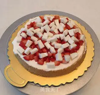 Make Strawberry cream cake step 9