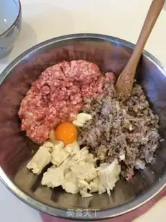 Make Meat burger step 2
