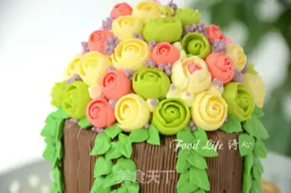 Make Flower cake step 13