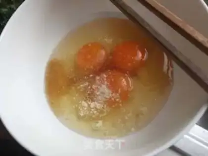 Make Pretzel sprouts and eggs step 3