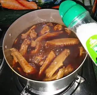 Make Spicy shrimp step 3