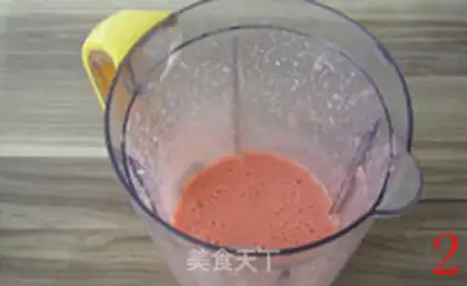 Make Strawberry Moose step 1