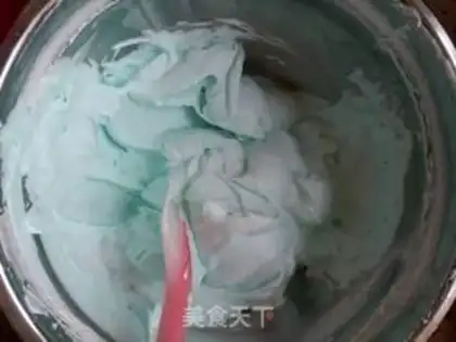 Make Rainbow cake step 7