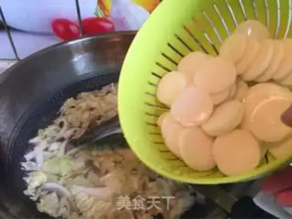 Make The cabbage gravy step 5