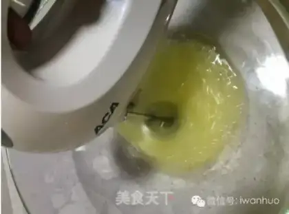 Make Hokkaido Chifeng cake step 1