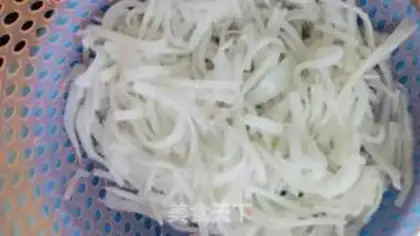 Make Sour radish step 2