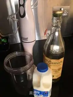 Make Butter salmon pasta step 0