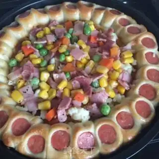Make A big shrimp pizza with sausages step 13