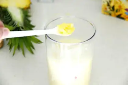 Make Fresh strawberry pineapple milkshake step 18