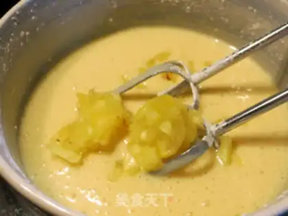 Make pineapple Madeleine step 3