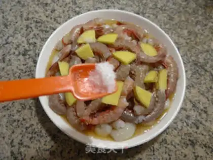 Make Shrimp veggie eggs step 5