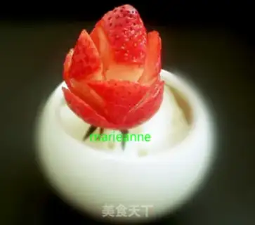 Make Strawberry roses step 5