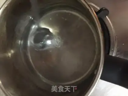 Make Red bean coconut horse hoof cake step 2