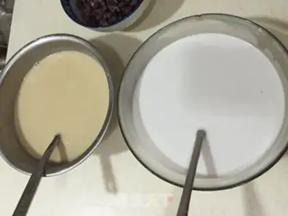 Make Red bean coconut horse hoof cake step 9