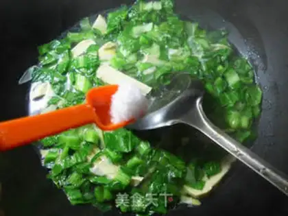 Make The gravy gravy is sour chicken step 8