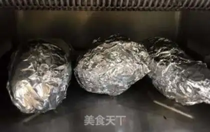 Make Three pieces of noodles step 5