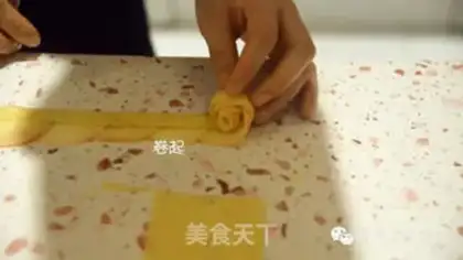Make Rose apple rolls step 8