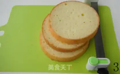 Make Straight corner cream cake step 2