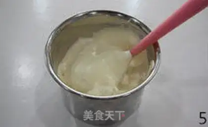 Make Fruit cream cake step 4