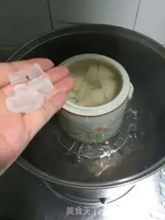 Make Ice-crazy snowcrackers step 3