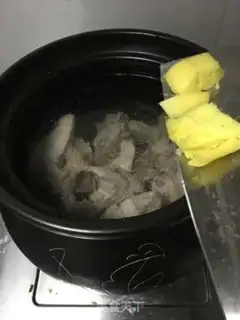 Make Roast clams with a dragon