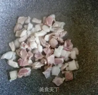 Make Garlic fried meat step 1