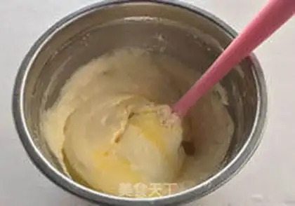 Make Chocolate lollipop cake step 4