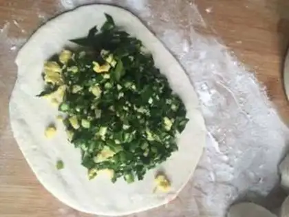 Make The egg omelet box step 9