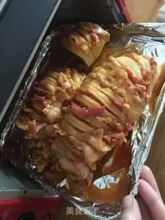 Make Baked potatoes step 4
