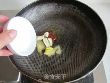 Make The cherries of the cuckoo step 2