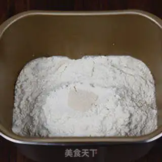 Make Black sesame and wind toast step 1