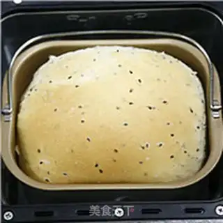 Make Black sesame and wind toast step 6