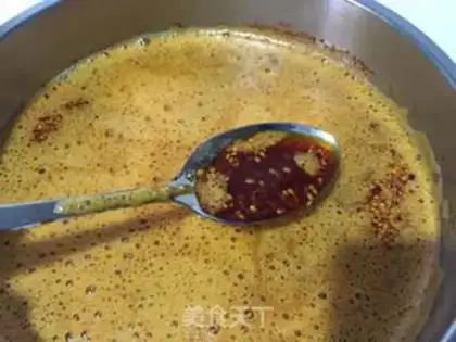 Make Secret pepper oil step 8