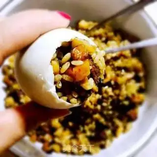 Make The rice egg of the hot circle step 8