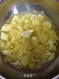 Make Pineapple steak step 1