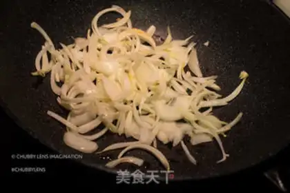 Make The honey onions broke their wings step 8