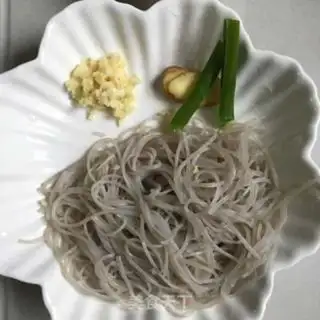 Make A meat powder fan step 1