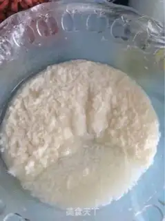 Make Little rice porridge step 1