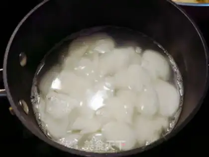 Make Shrimp sauerkraut step 0