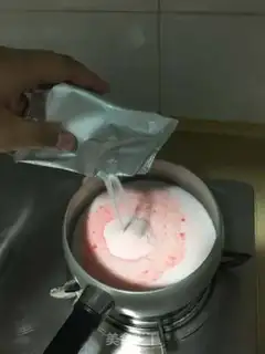 Make Rainbow pudding step 3