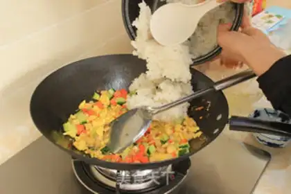 Make Egg fried rice step 10