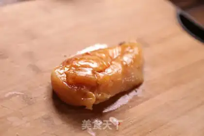 Make Rose-smoky chicken gravy step 0