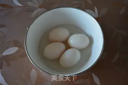 Make Duck eggs step 1