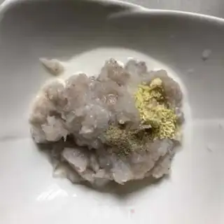 Make Pineapple and shrimp step 3