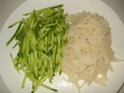 Make Red oil leaves step 1