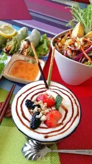 Make Vietnam Crystal Spring Roll step 10